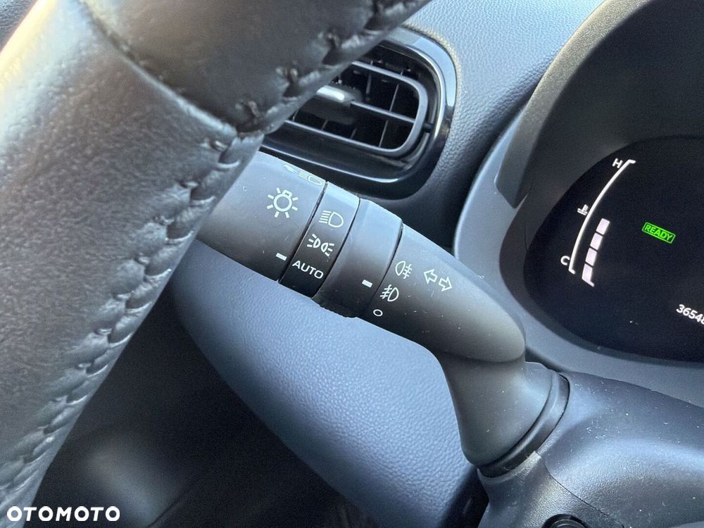 Toyota Yaris Hybrid 1.5 Style - 18