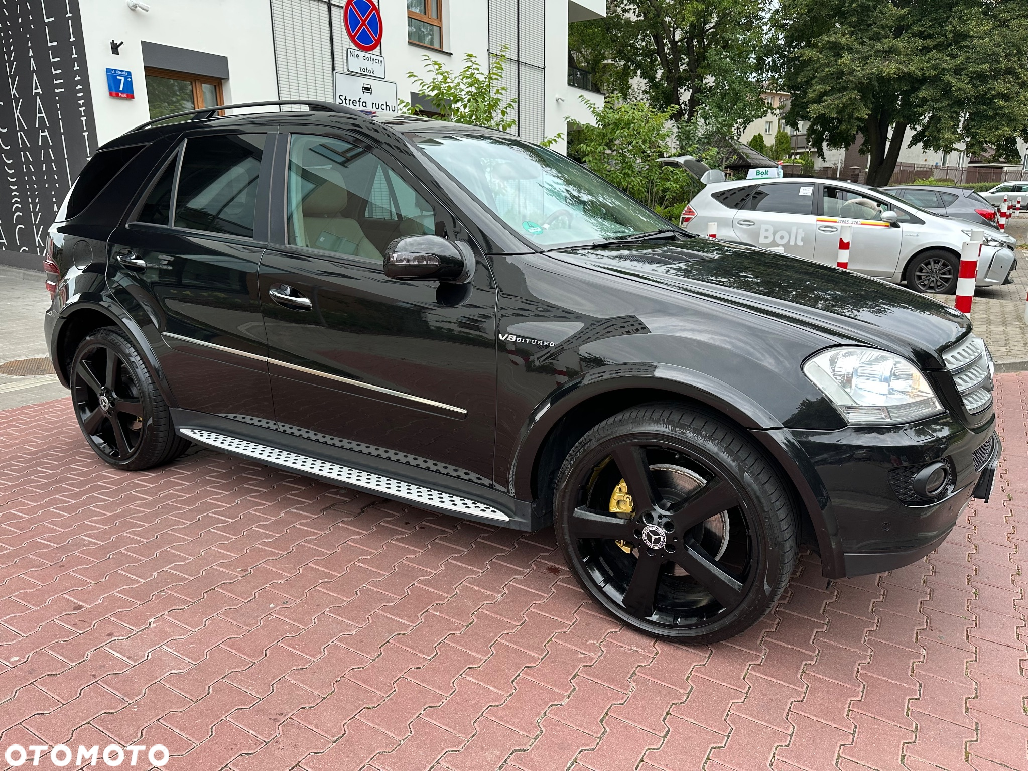 Mercedes-Benz ML - 36