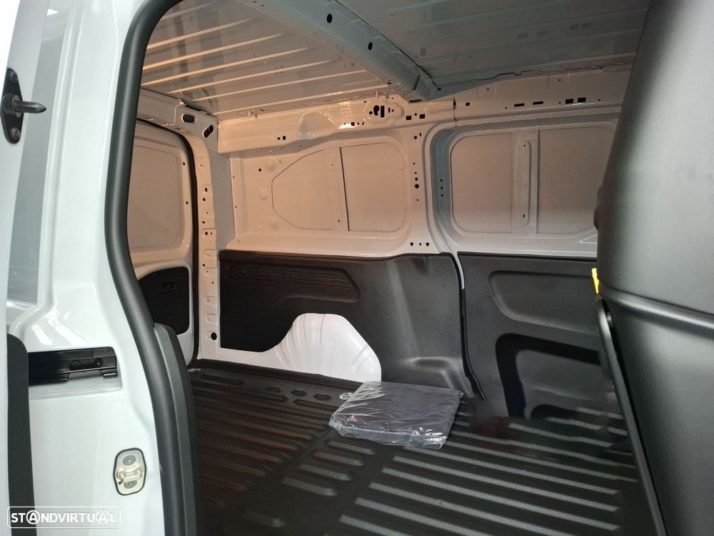 Peugeot Partner - 26