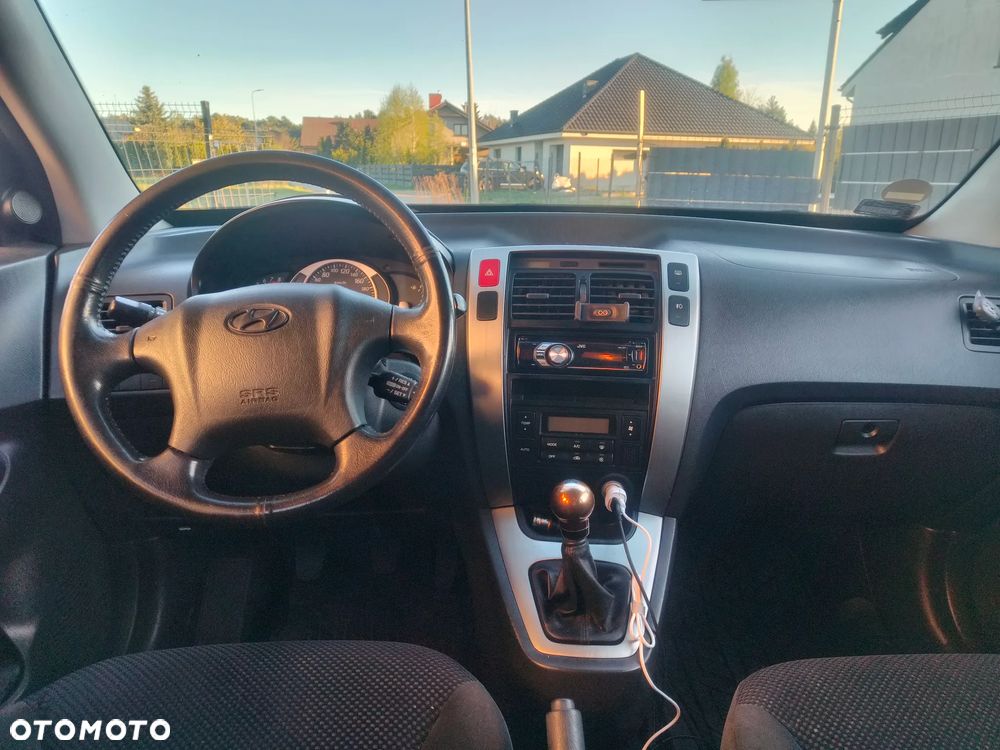 Hyundai Tucson 2.0 Comfort 2WD - 6