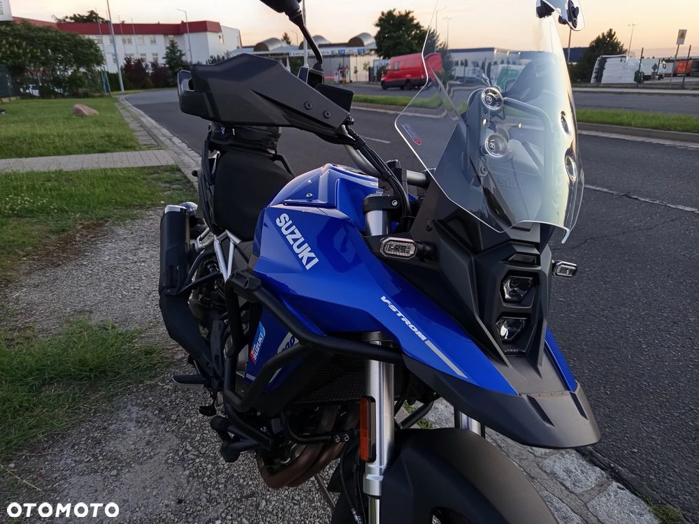 Suzuki V-STROM - 13