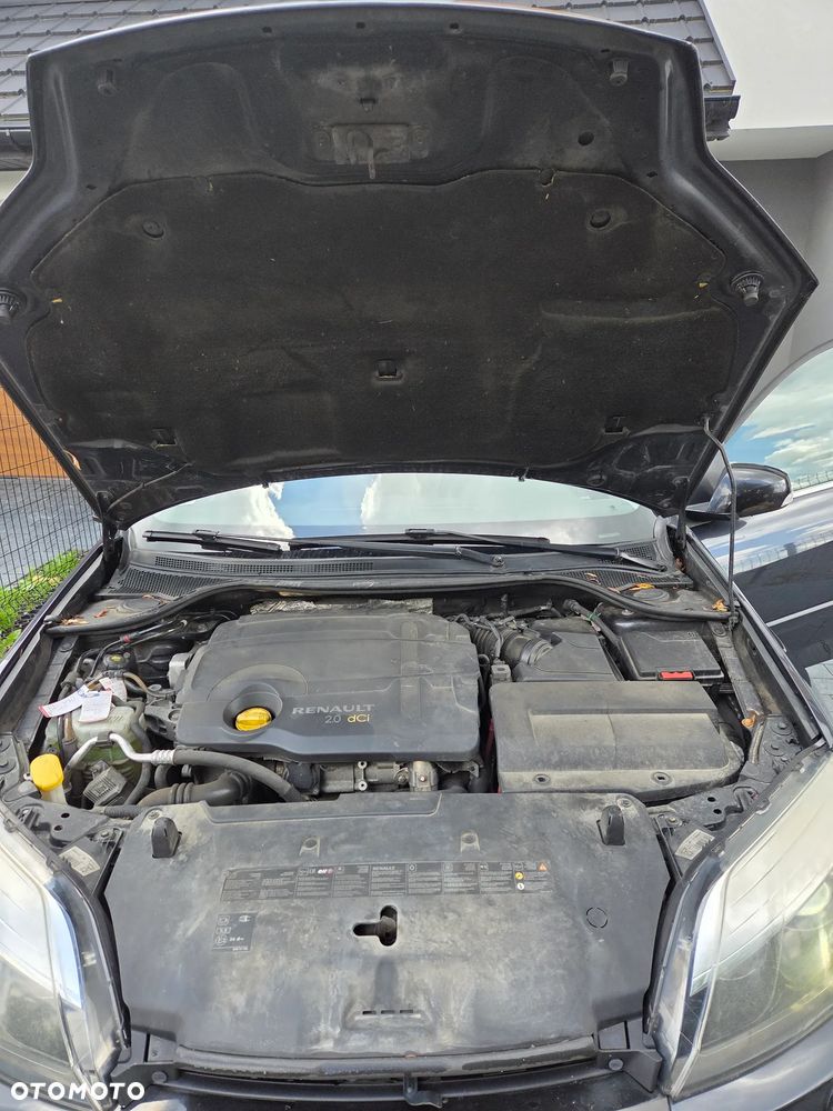 Renault Laguna 2012 photo 5