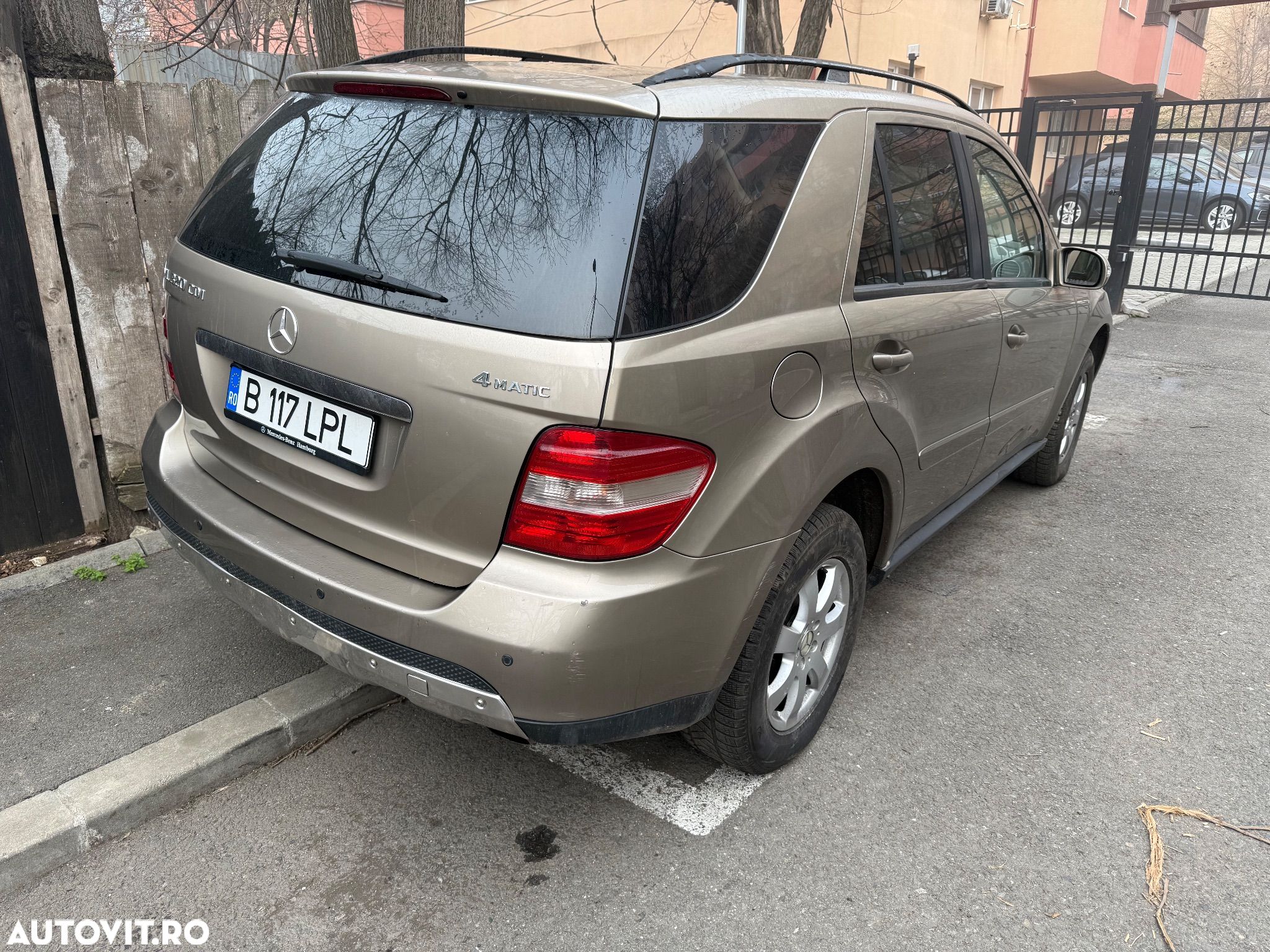 Mercedes-Benz ML 320 CDI Aut - 1