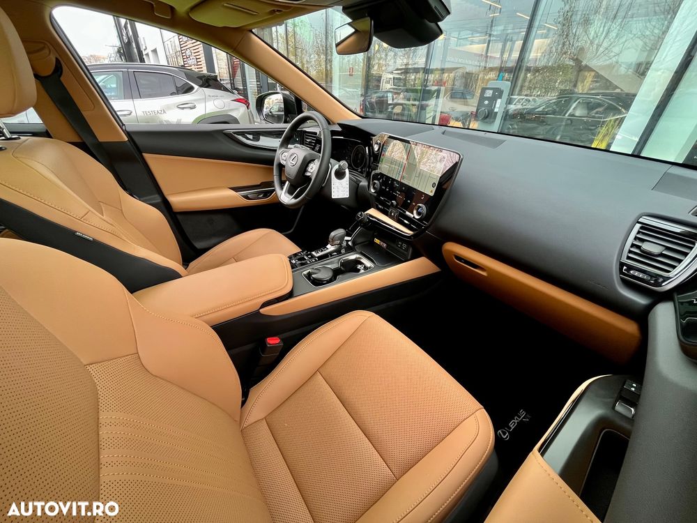 Lexus Seria NX 450h+ AWD CVT PHEV Executive - 10