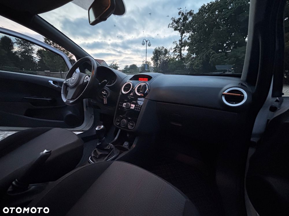 Opel Corsa 1.3 CDTI Color Edition - 10