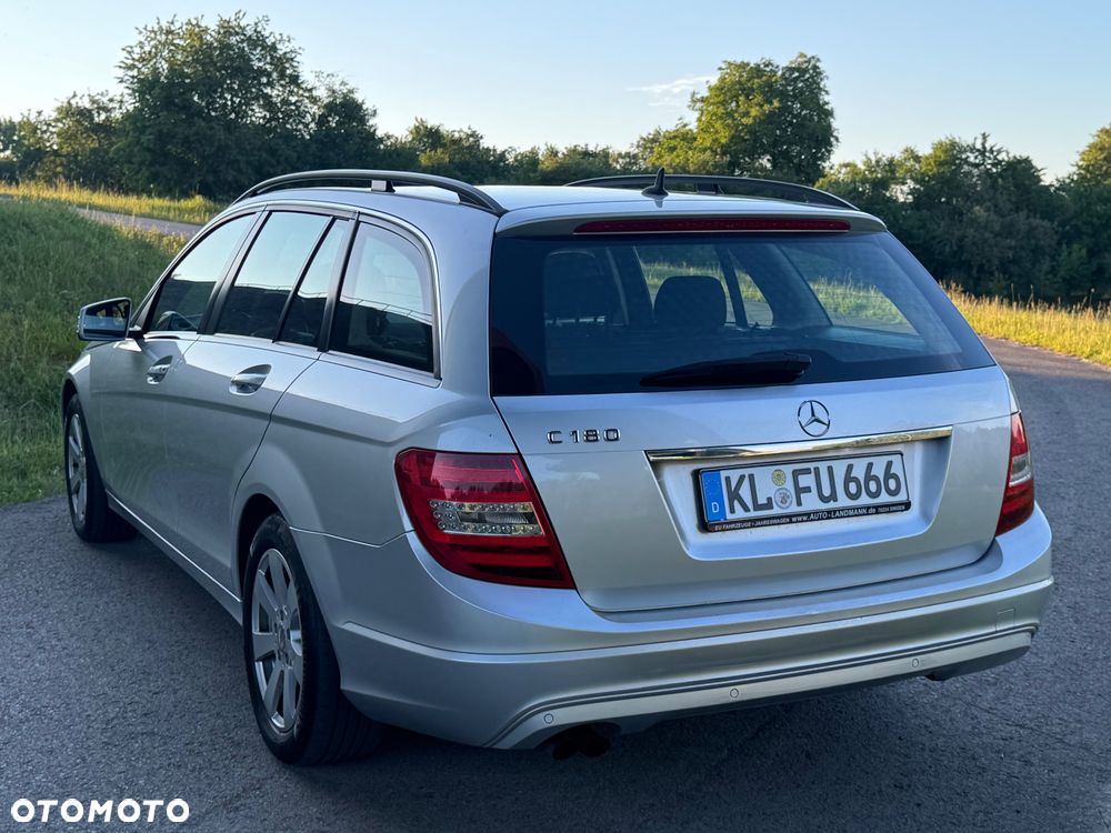 Mercedes-Benz Klasa C - 29