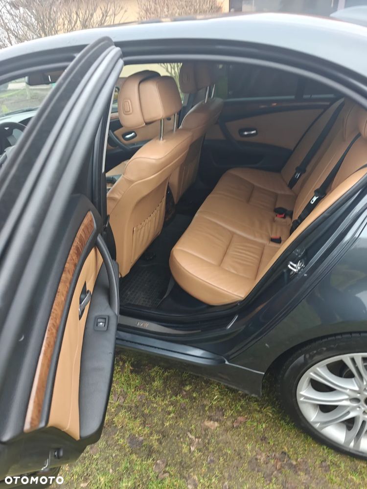 BMW Seria 5 - 4