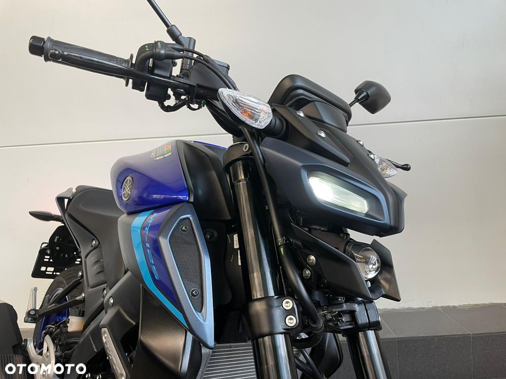 Yamaha MT - 5
