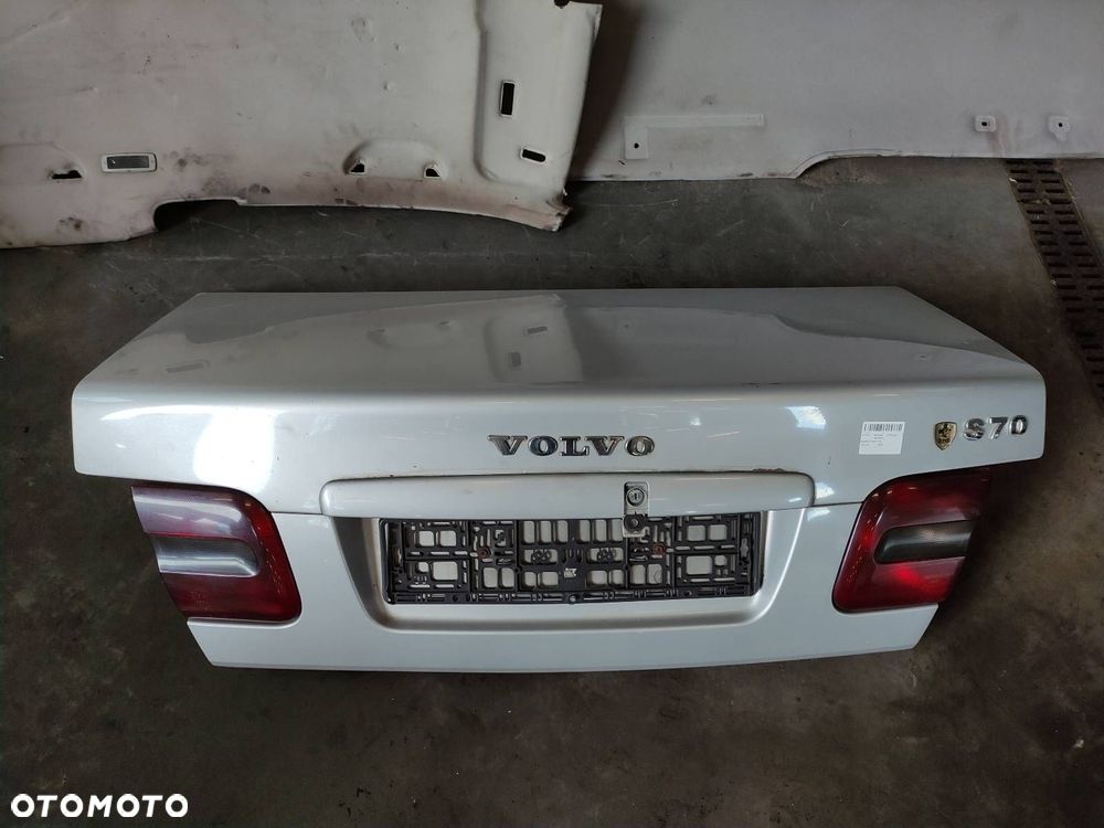 KLAPA BAGAŻNIKA VOLVO S70 I 426-46 96-00r SEDAN LAMPA KLAPY LEWA PRAWA - 6