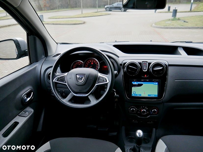 Dacia Dokker 1.6 SCe Stepway - 12