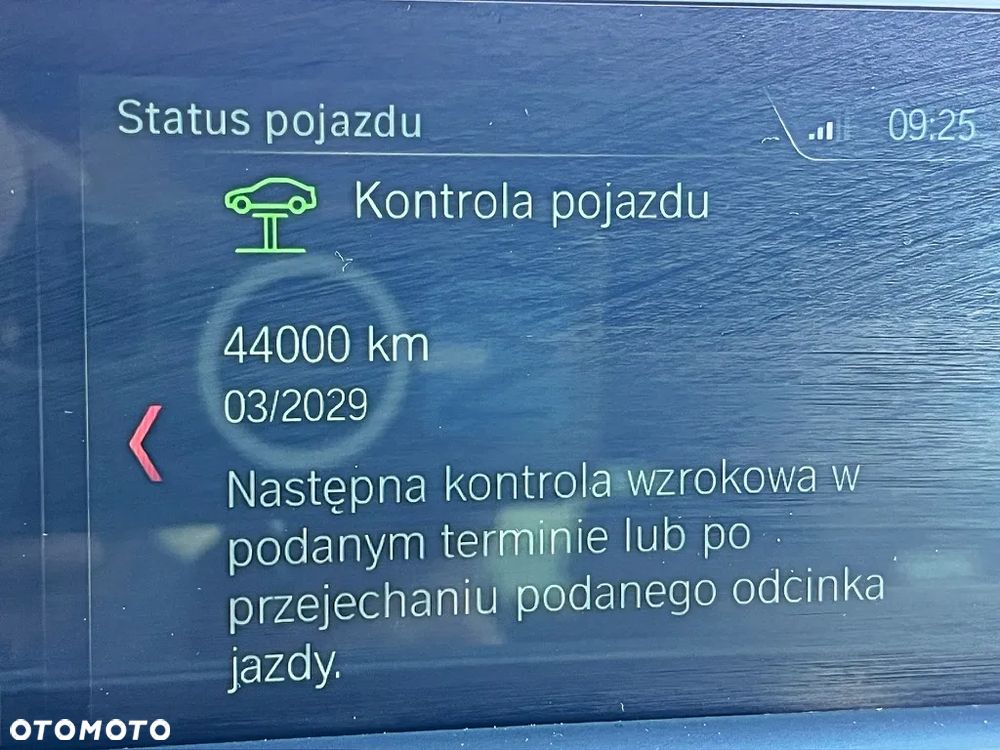 BMW 3GT 318d Business Edition - 11