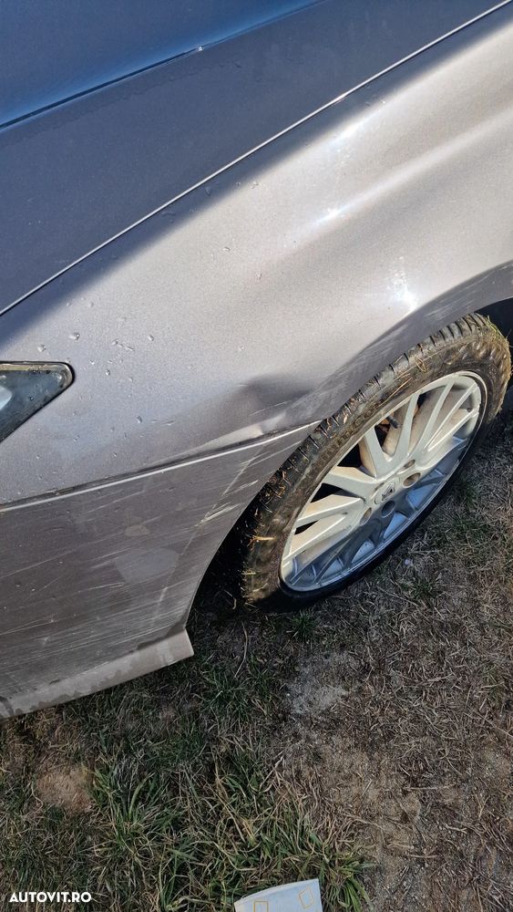 Renault Laguna dCi 150 FAP Start-Stop Paris Business - 12