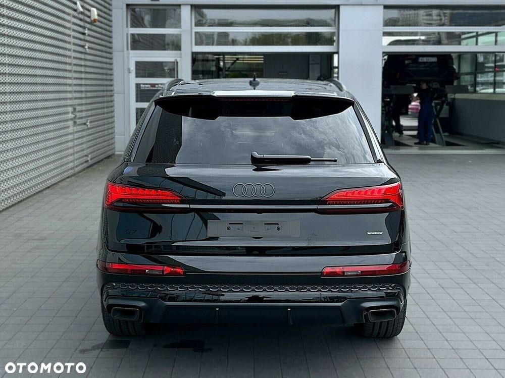 Audi Q7 - 15