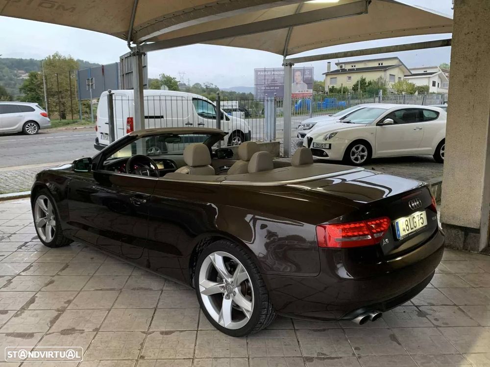 Audi A5 Cabrio 2.0 TDi - 11