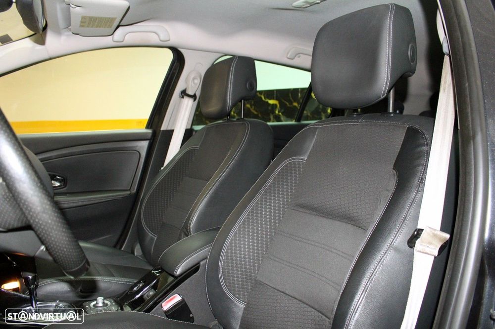 Renault Mégane 1.5 Blue dCi Bose Edition EDC - 19