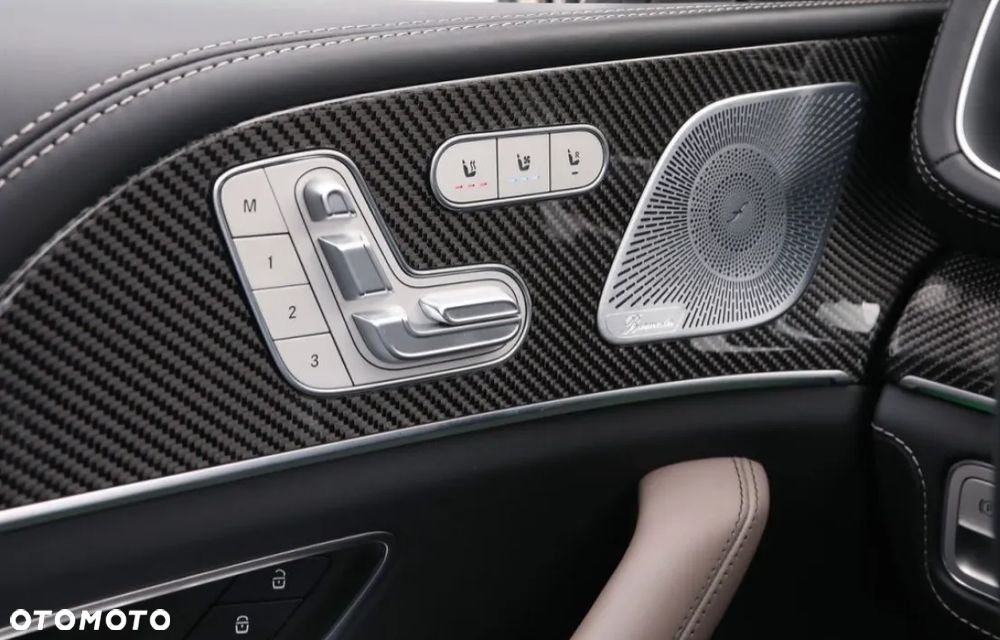 Mercedes-Benz GLS - 14