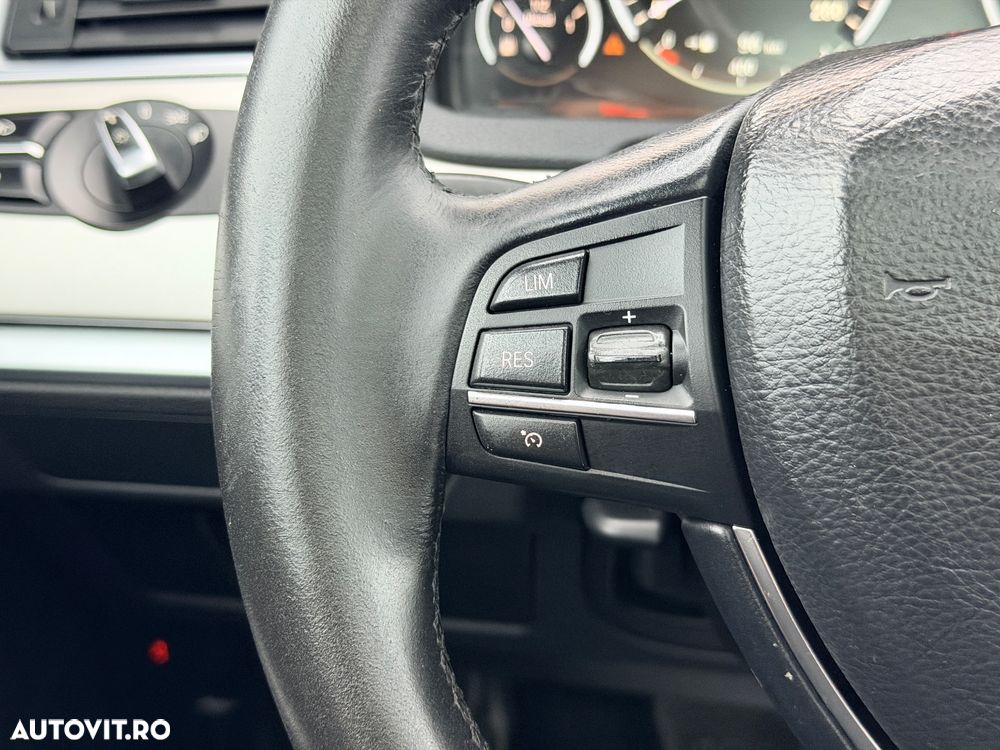 BMW Seria 5 520d Gran Turismo Aut. Luxury Line - 28