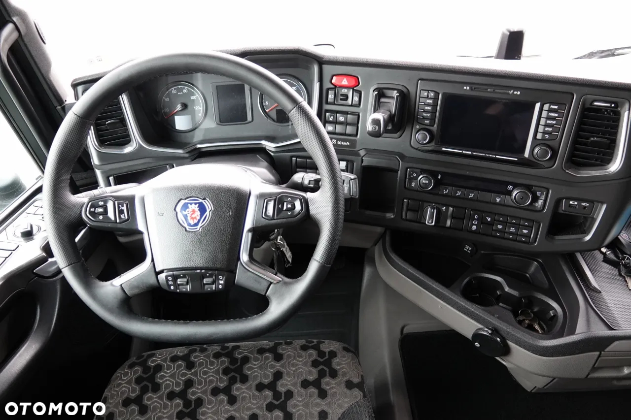 Scania R 450 / HYDRAULIKA / RETARDER / CAŁA NA PODUSZKACH  / OPONY 100% / ALUFELGI / PO KONTRAKCIE SERWISOWYM - 28