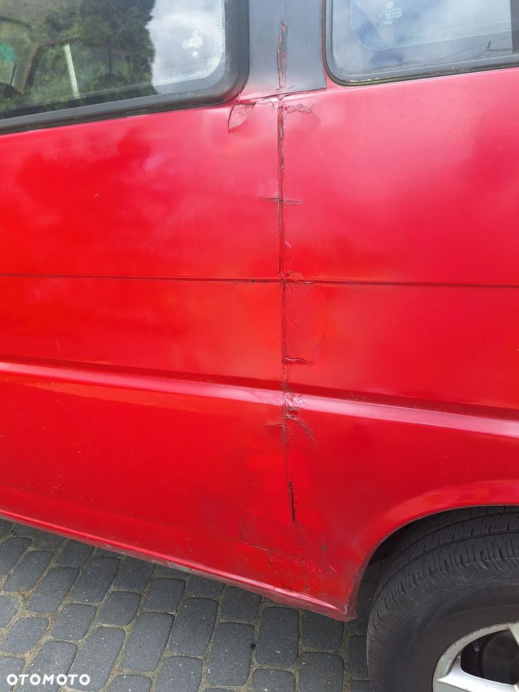 Volkswagen Caravelle CL - 21