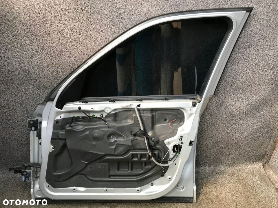 BMW X3 E83 drzwi prawy przod przednie 354/7 shadow - 7