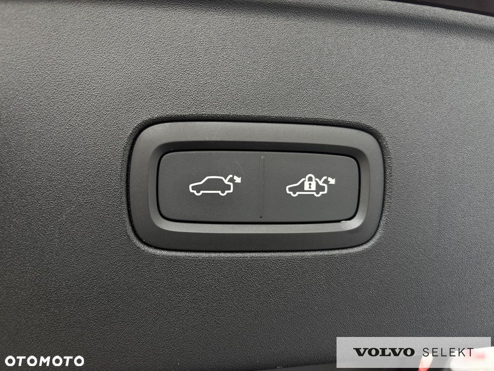 Volvo EX90 - 29