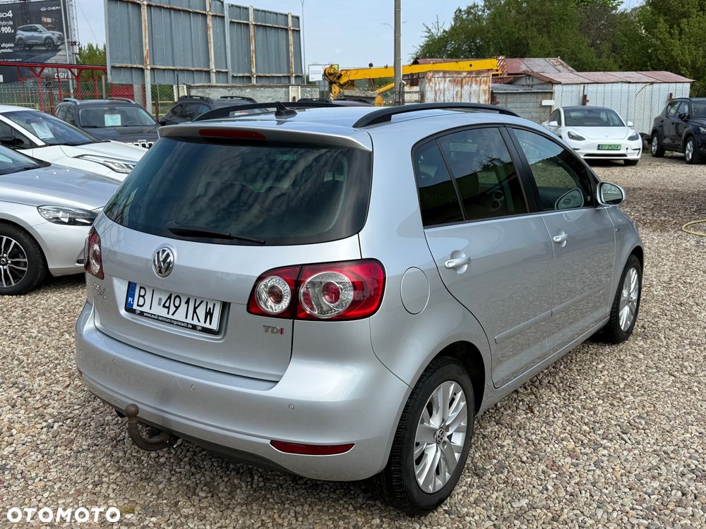 Volkswagen Golf Plus 1.6 TDI DPF Life - 17