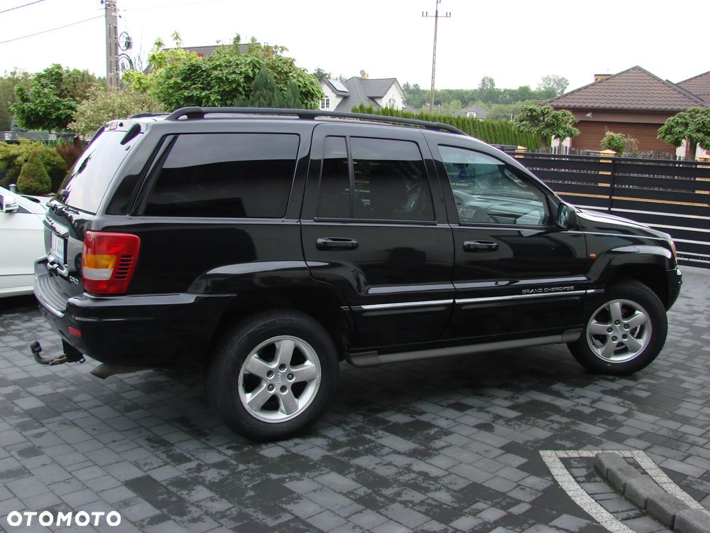 Jeep Grand Cherokee - 14