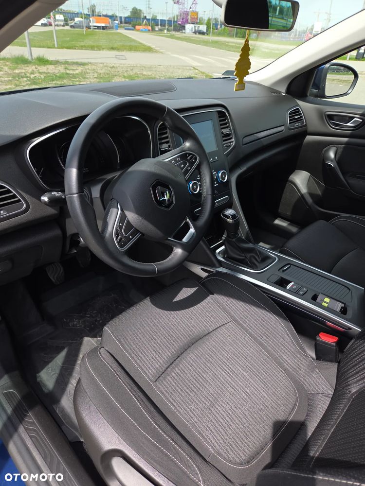 Renault Megane 1.3 TCe FAP Winter Edition - 8