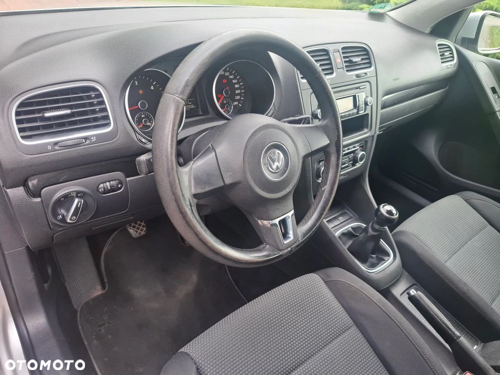 Volkswagen Golf 1.6 TDI DPF Highline - 7