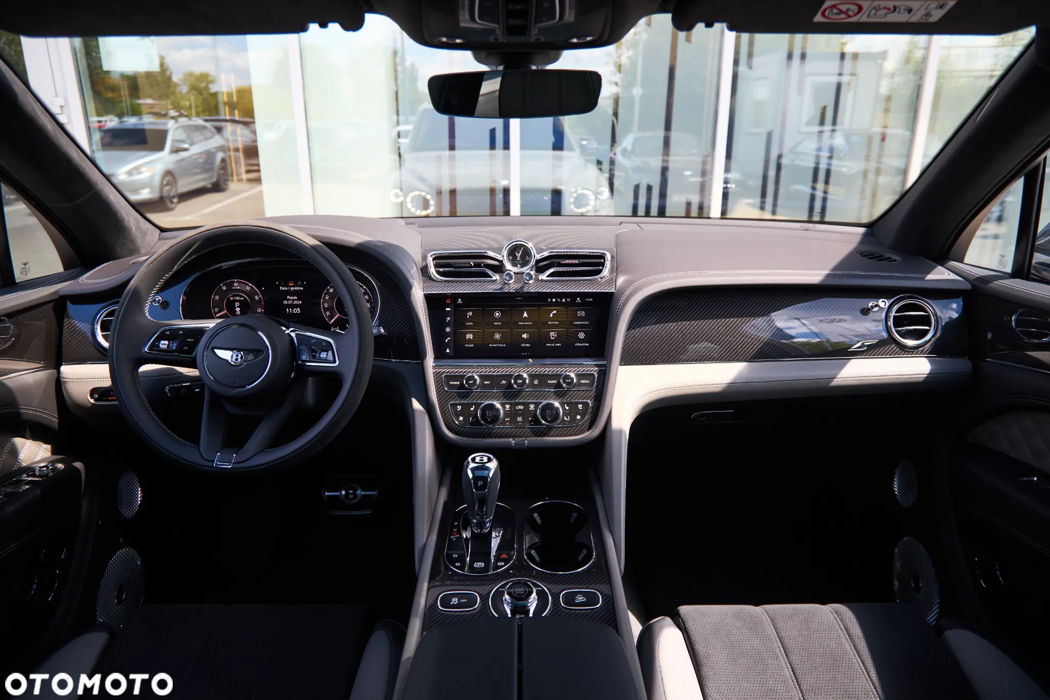 Bentley Bentayga - 7