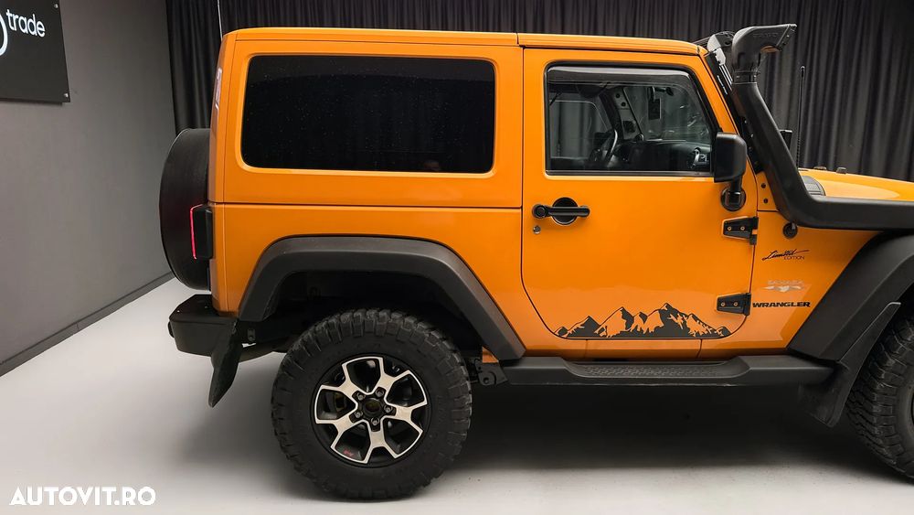 Jeep Wrangler 2.8 CRD AT Sahara - 10