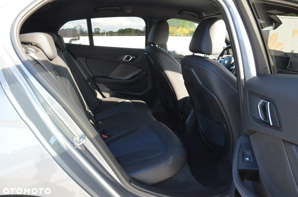 BMW Seria 1 M135i xDrive - 32