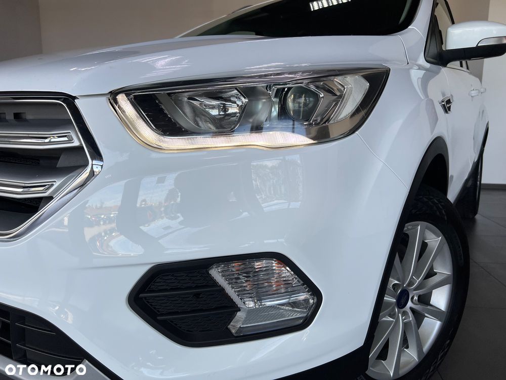 Ford Kuga - 2