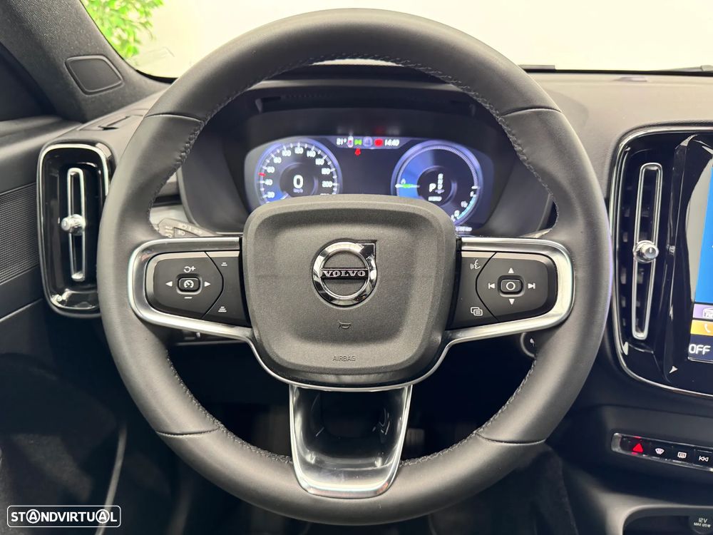 Volvo XC 40 T4 Recharge DKG Essential - 22