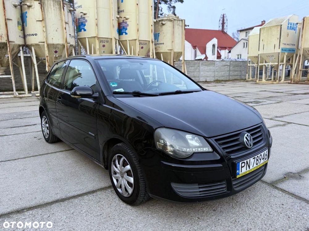 Volkswagen Polo - 2