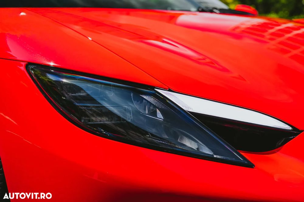 Ferrari 296 GTS - 4