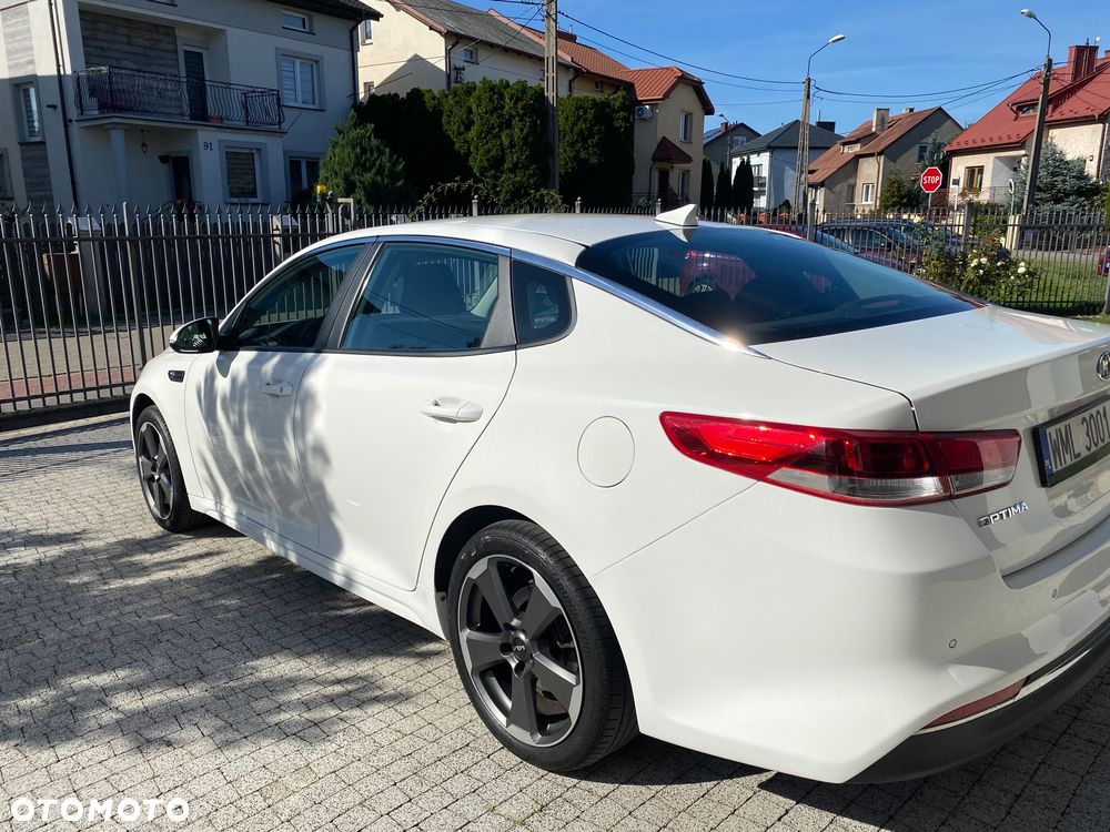 Kia Optima 1.7 CRDI L - 4