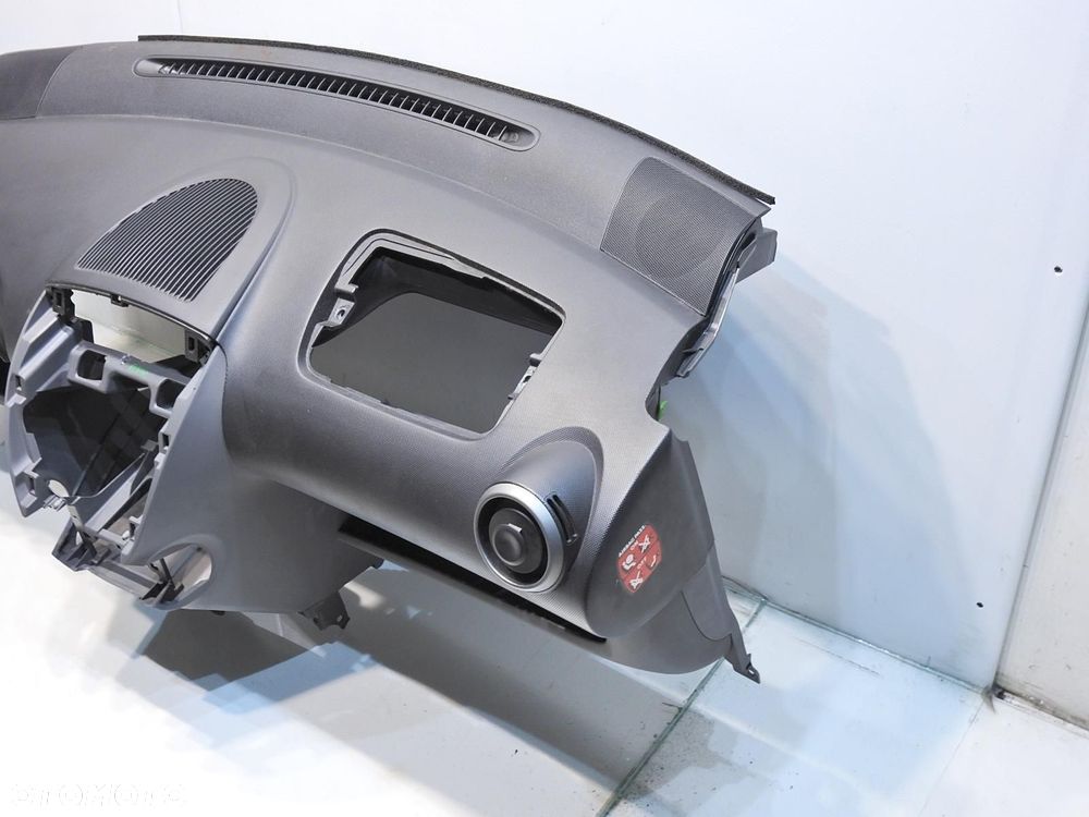 DESKA ROZDZIELCZA KONSOLA TOYOTA AYGO I - 5