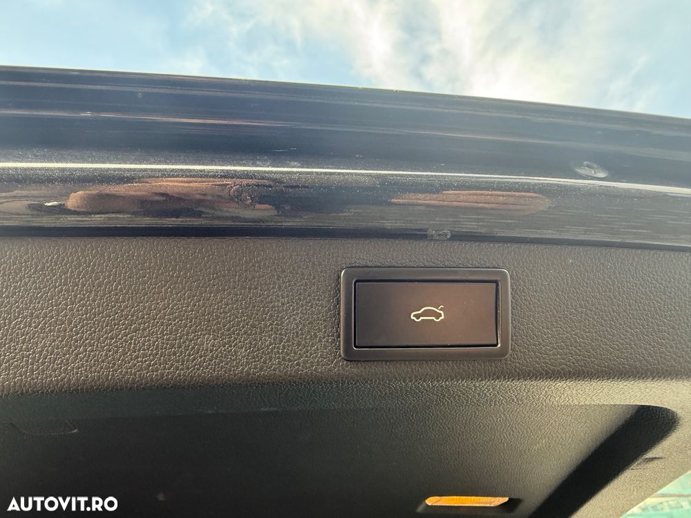 Skoda Superb 2.0 TDI DSG Active - 37