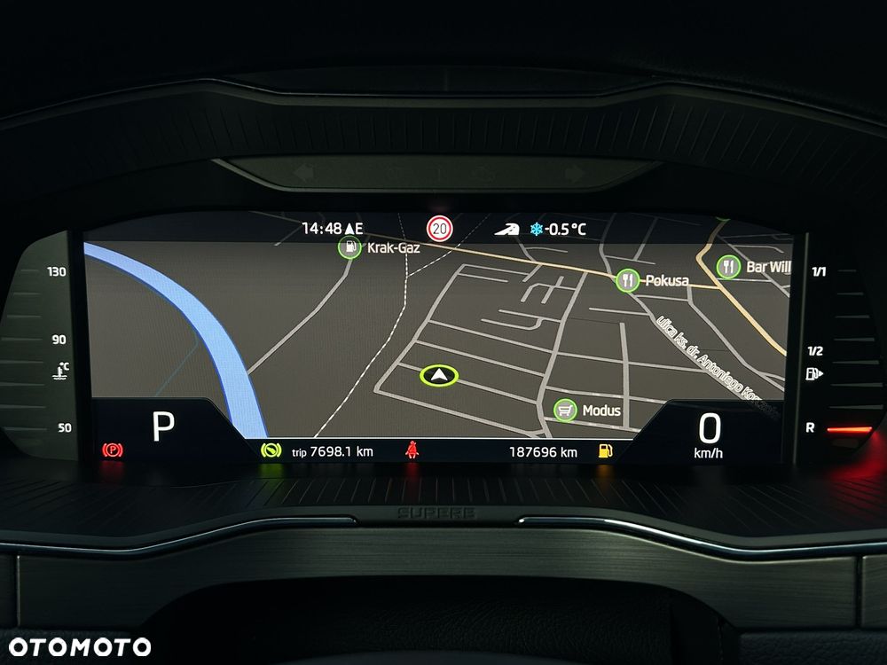 Skoda Superb 2.0 TDI DSG Ambition - 15