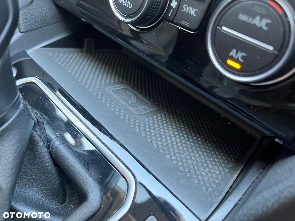 Volkswagen Arteon 2.0 TDI Bi-Turbo SCR 4Mot Elegance DSG - 22