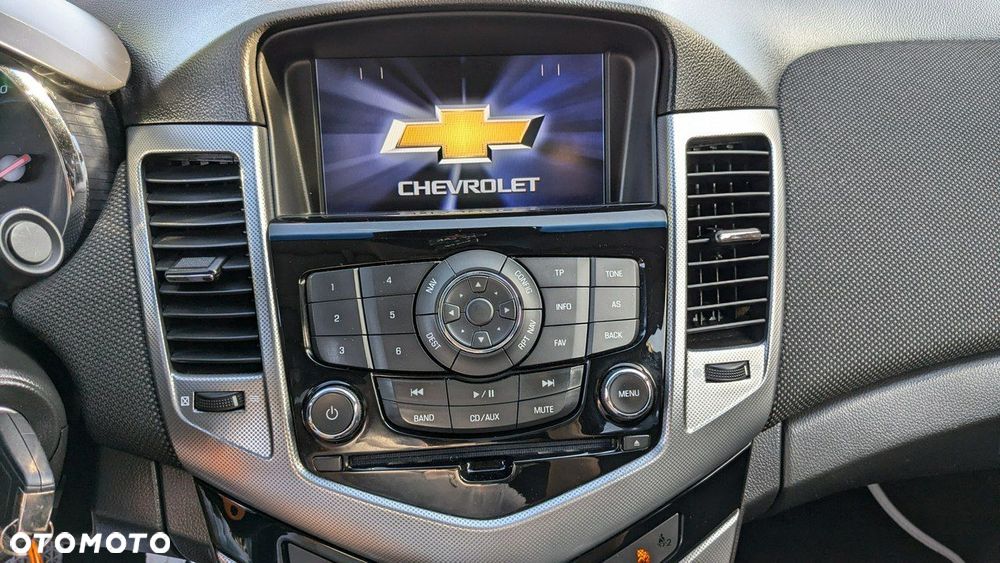 Chevrolet Cruze - 23