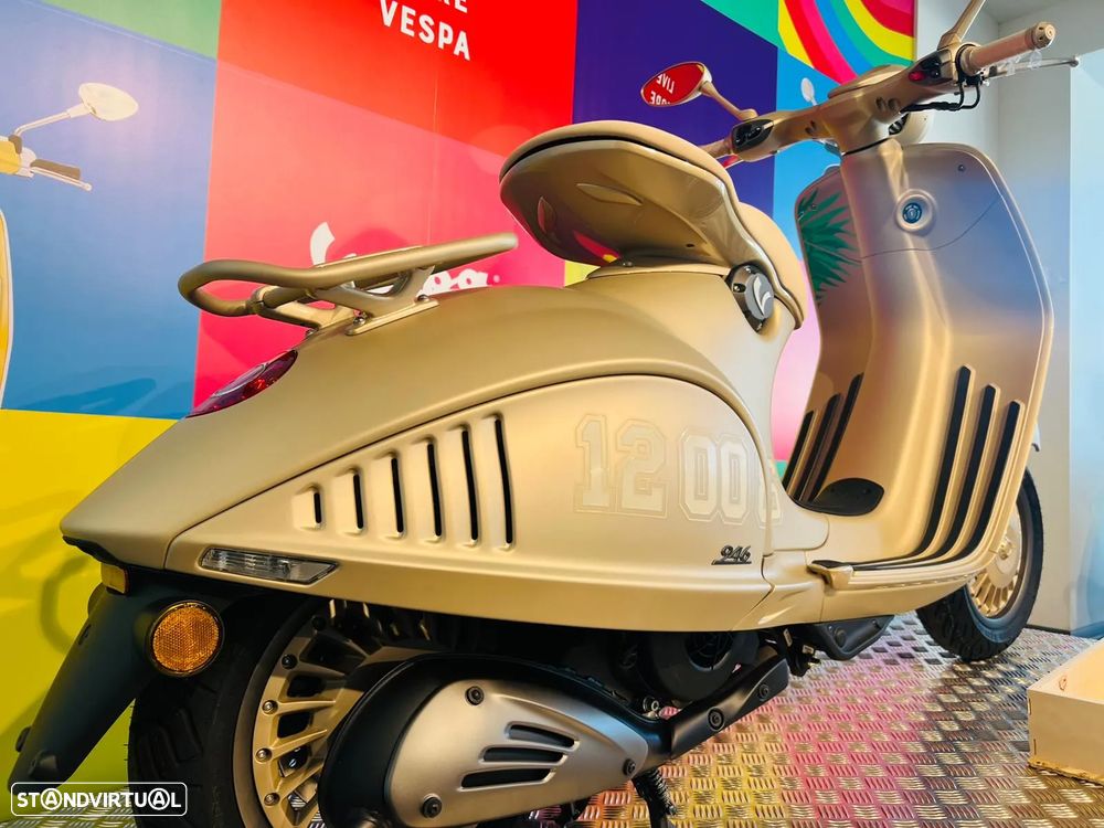 Vespa Vespa 946 DRAGON - 4