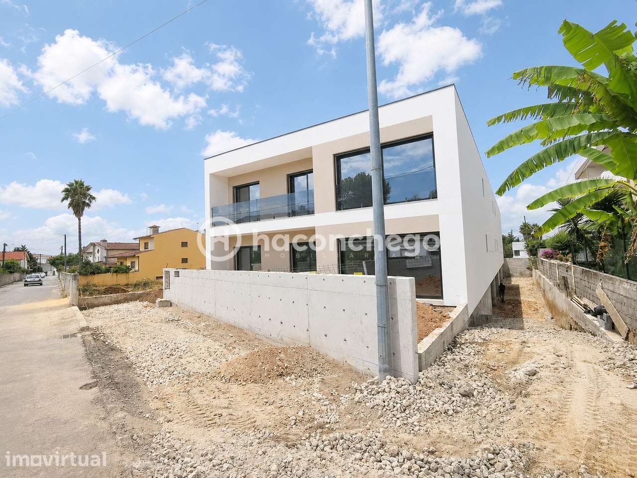 Apartamento T2 com logradouro e garagem Galegos Santa Maria Barcelos - Grande imagem: 5/26