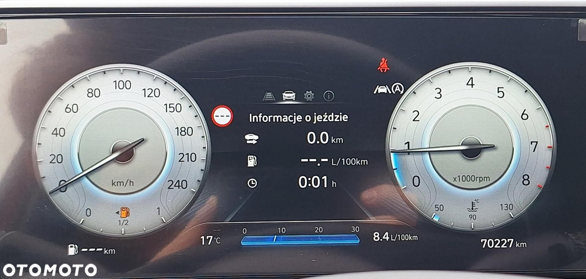 Hyundai Tucson 1.6 T-GDi Smart 2WD - 18