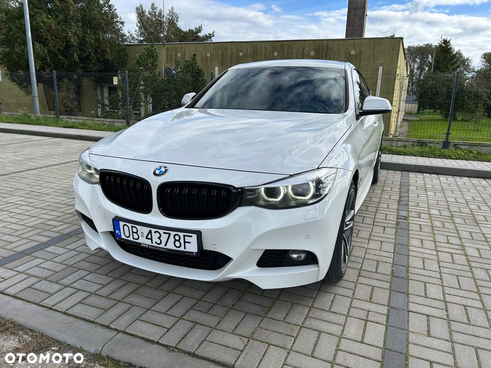 BMW Seria 3 318d M Sport - 3