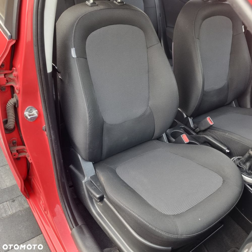 Hyundai i20 1.25 Classic + - 16