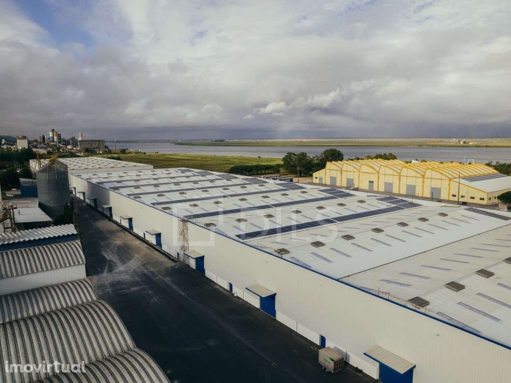 Armazéns para arrendar, em Alverca do Ribatejo, Lisboa - Grande imagem: 2/28