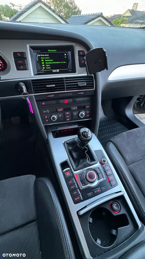Audi A6 Avant 2.0 TDI - 19