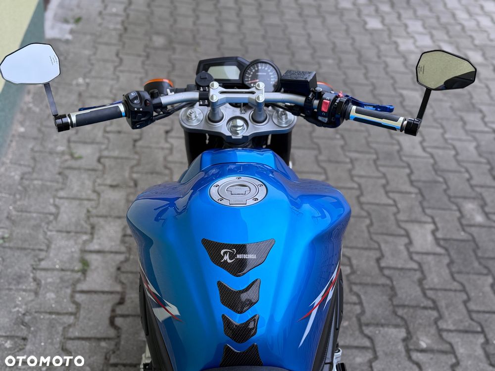 Yamaha FZ - 18